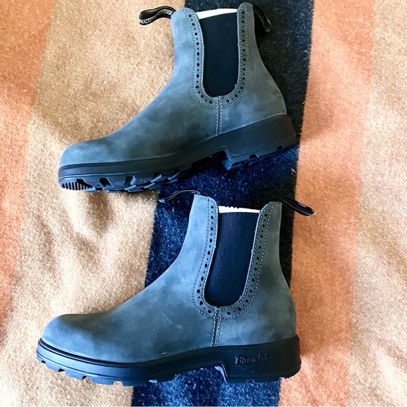 Rustic black Blundstone 1630 High Top Boots - size 4.5 - Picture 6 of 11